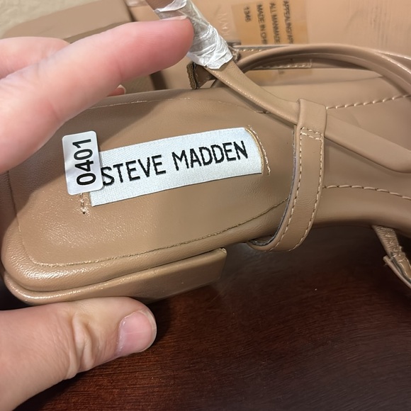 Steve Madden Appealing Strappy Heal Sz 9 - Picture 6 of 8